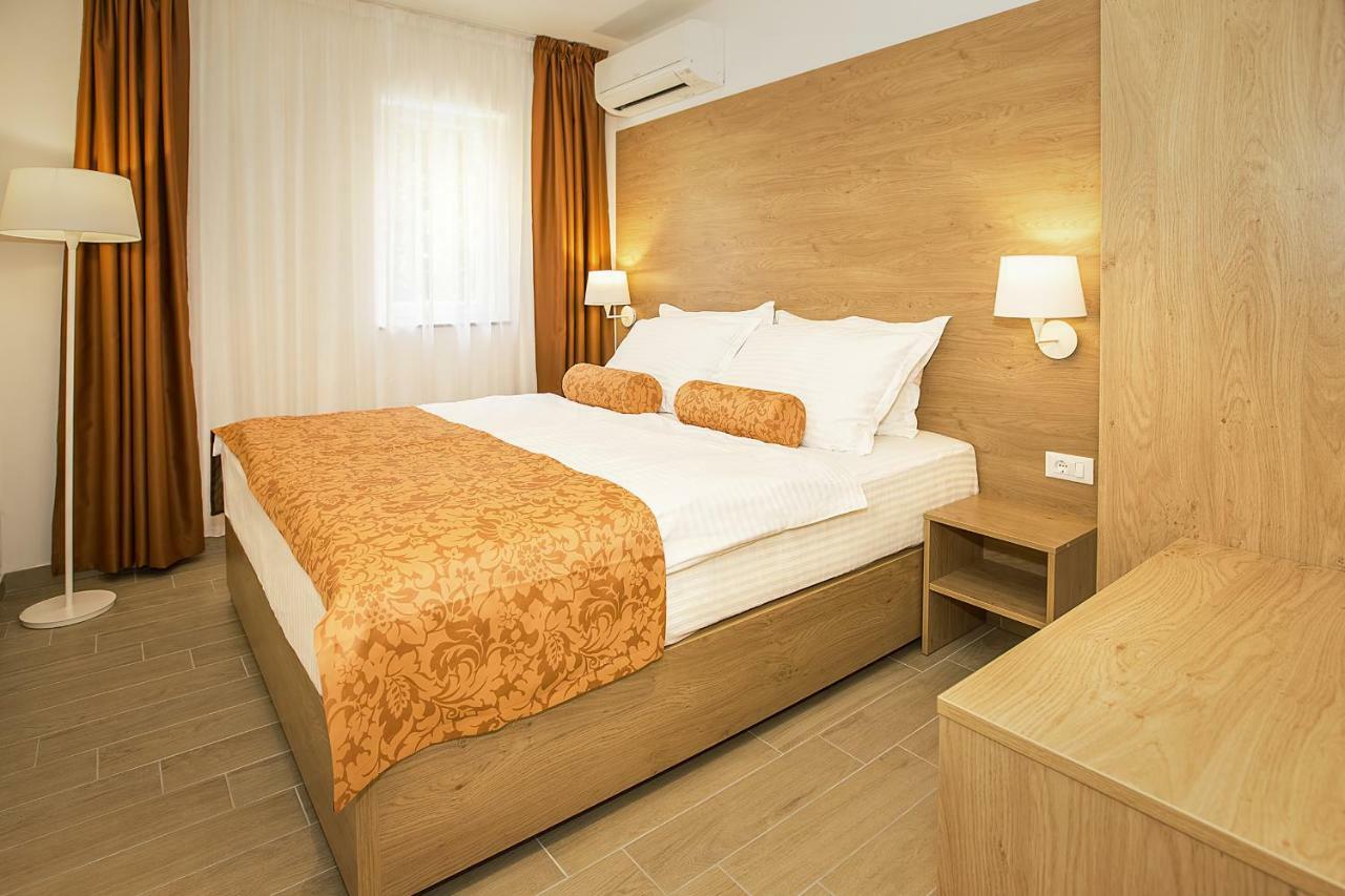Residence Mediterraneo II Baška Exterior foto